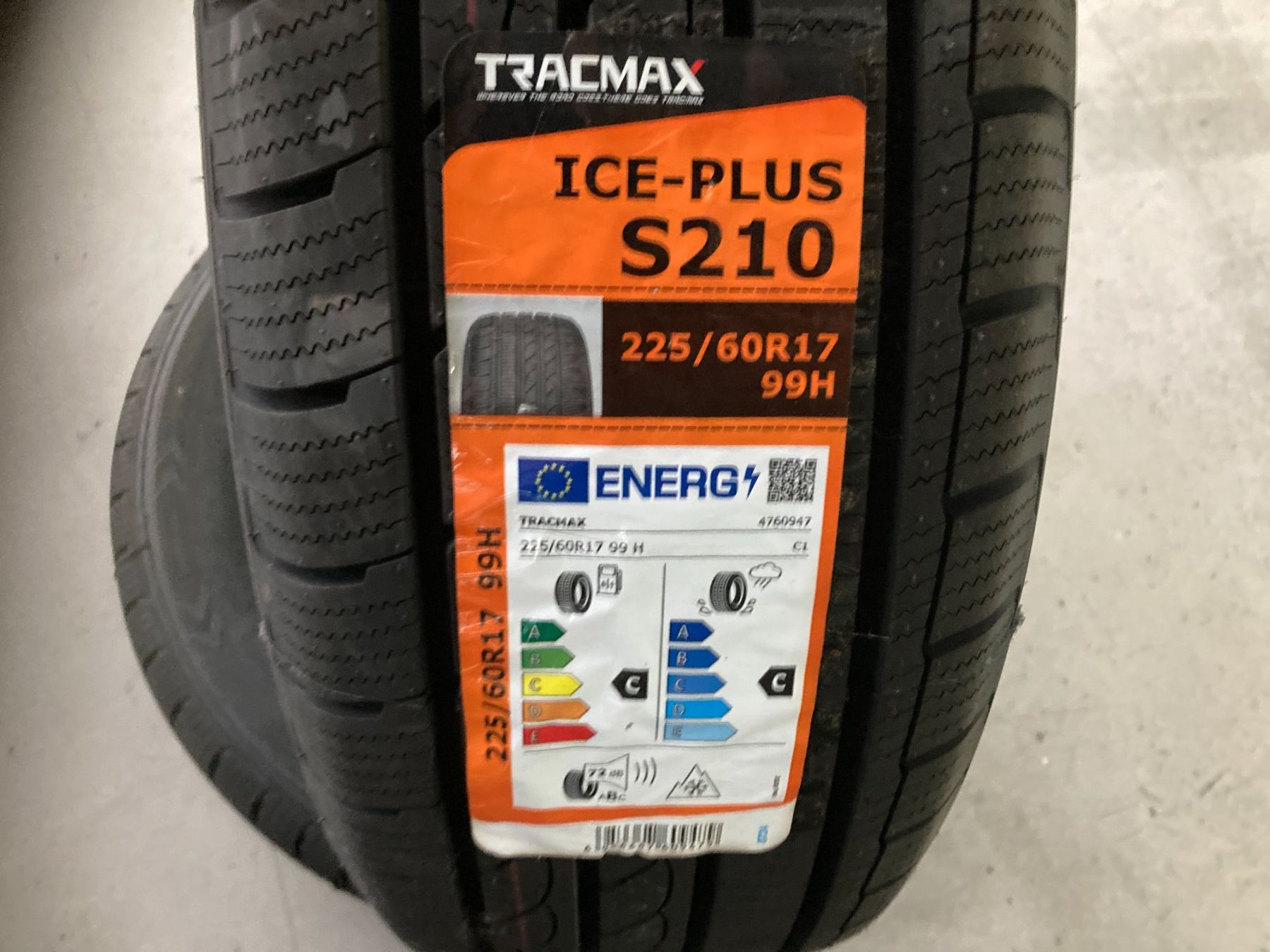 Pneumatici & Ruote complete: 225/60R17 Winterpneu – Usato da Cham venduto da WB2223 5
