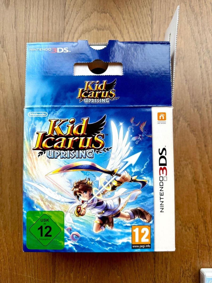 Nintendo Giochi: Kid Icarus Uprising / Nintendo 3DS – Usato da Läufelfingen venduto da Seraphim13 2