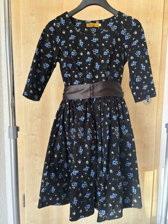 S_Mika Fashion_Coctail dress_worn 3 times💐🌸