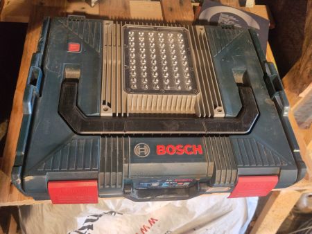 Bosch LED Baustrahler GLI PortaLED 238 gebraucht