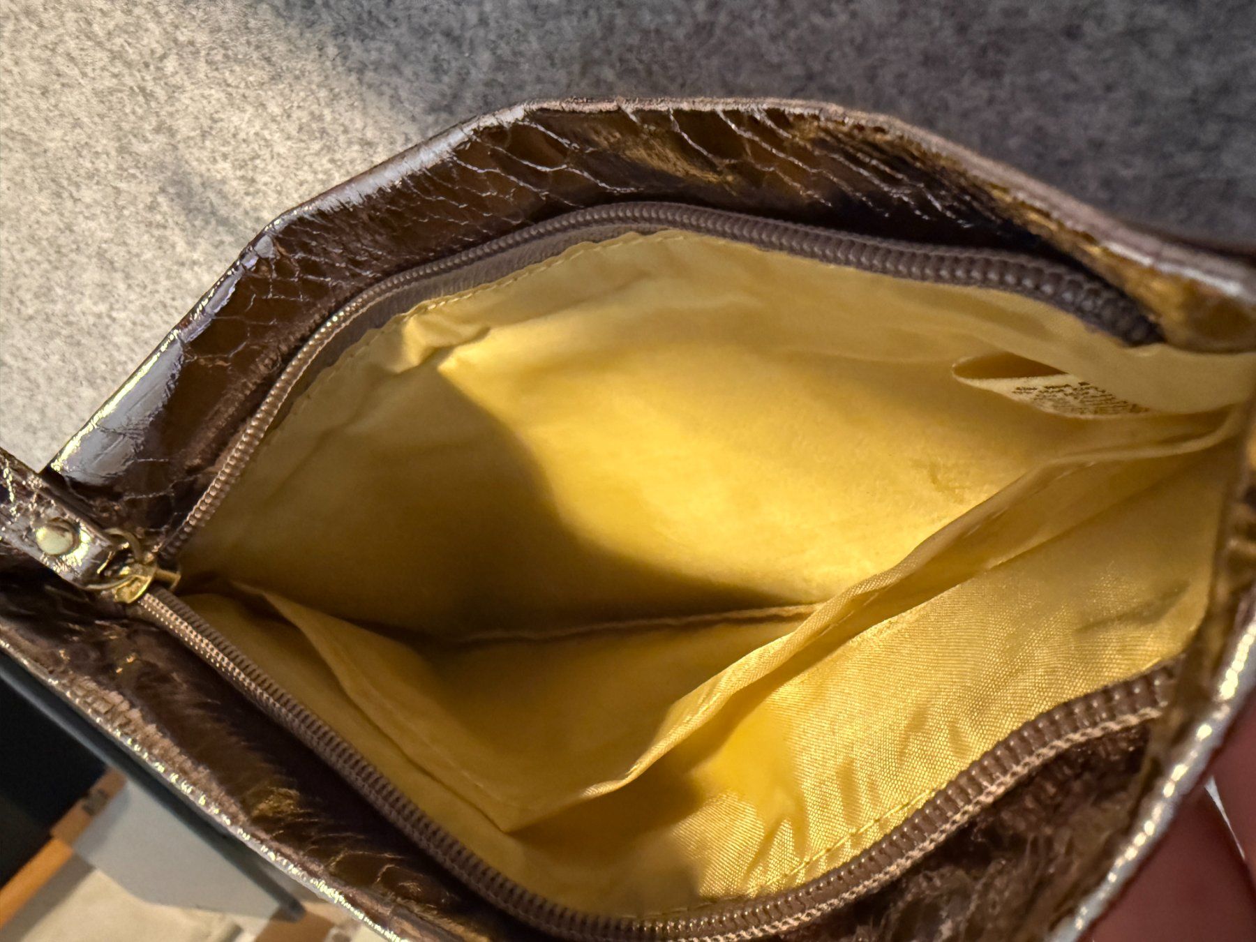 Sacs femmes: Abendtasche – D'occasion à Walkringen par Chester007 2