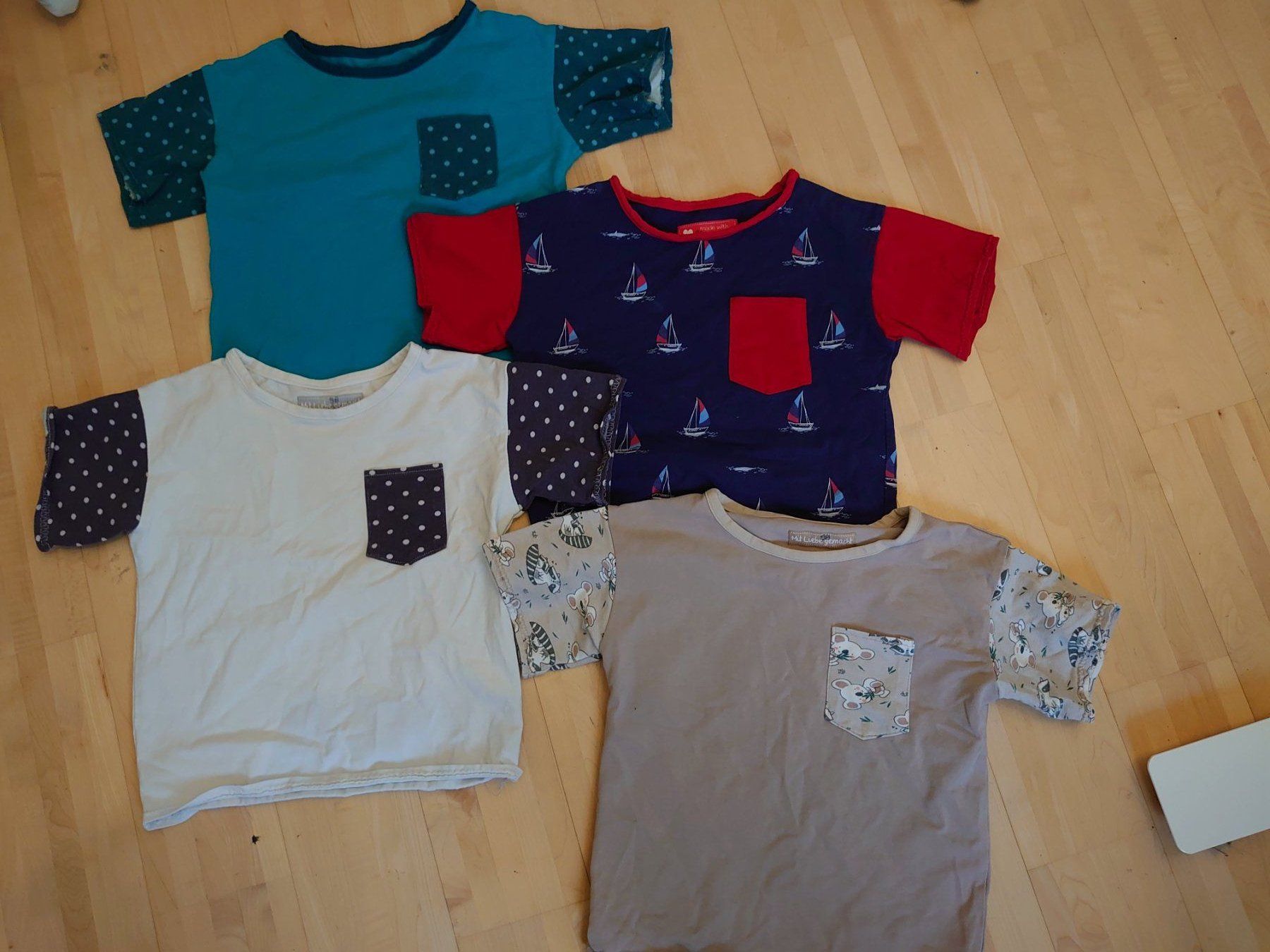 Camicie, T-shirt & Polo: 4x Kurzarmshirt Gr. 98 – Usato da Bern venduto da macsandra