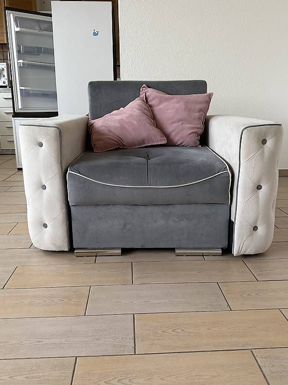 Fauteuils: Sessel / Schlafsessel (Sofa) – D'occasion à Uetendorf par Sunnysky 2