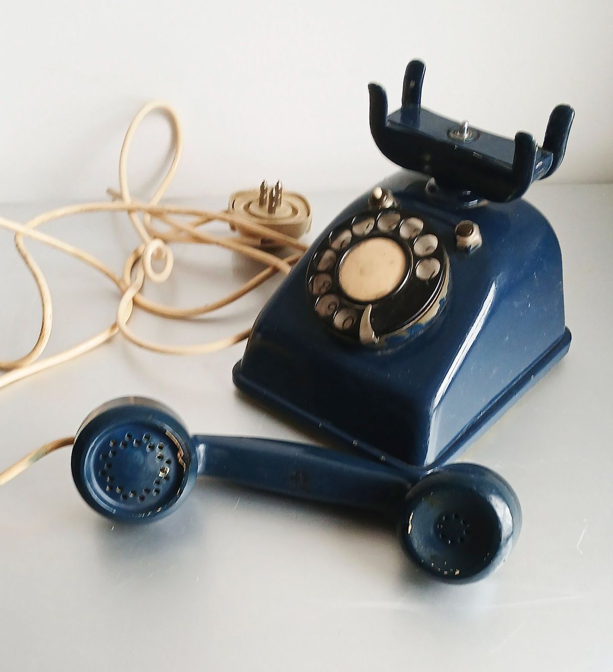 Telefoni: Vecchio telefono in metallo – Usato da Lugano venduto da Maurizio_Collector 2