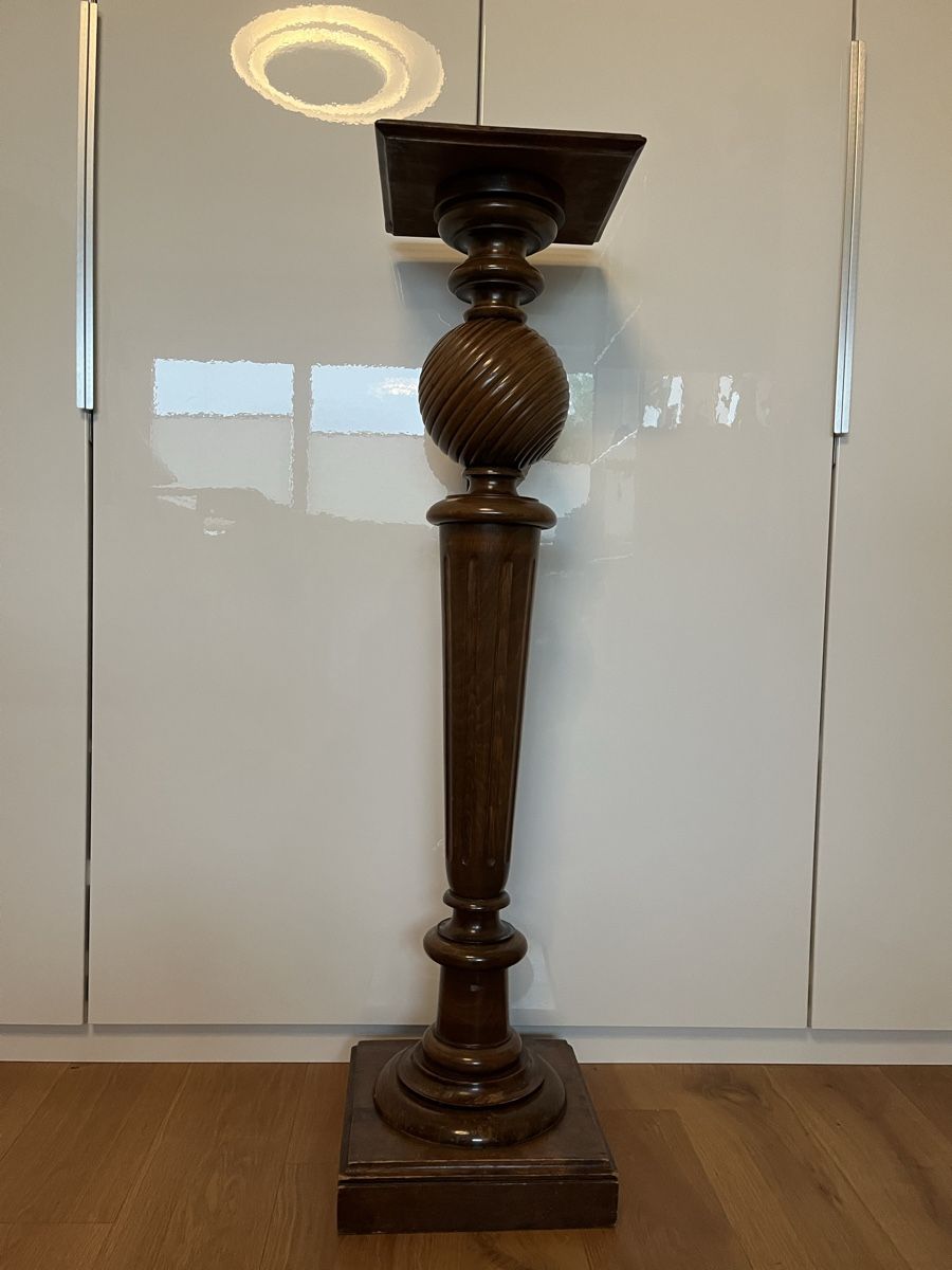 Tutte le decorazioni: Ancienne Sellette en bois – Usato da St. Prex venduto da Nikolletta