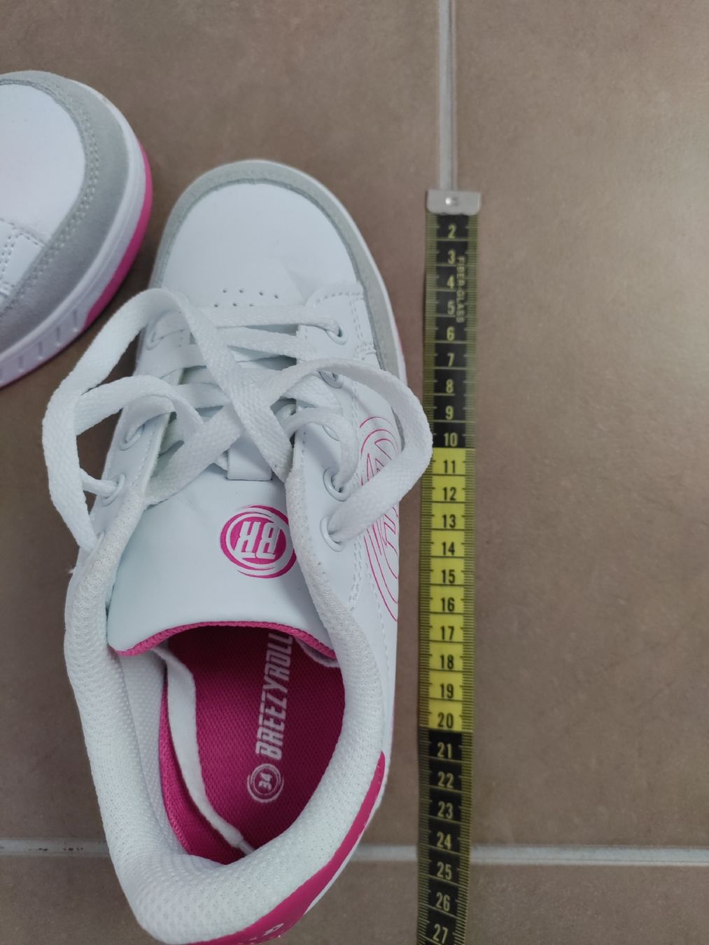 Chaussures filles: Breezyrollers – D'occasion à Port par 243rina 4