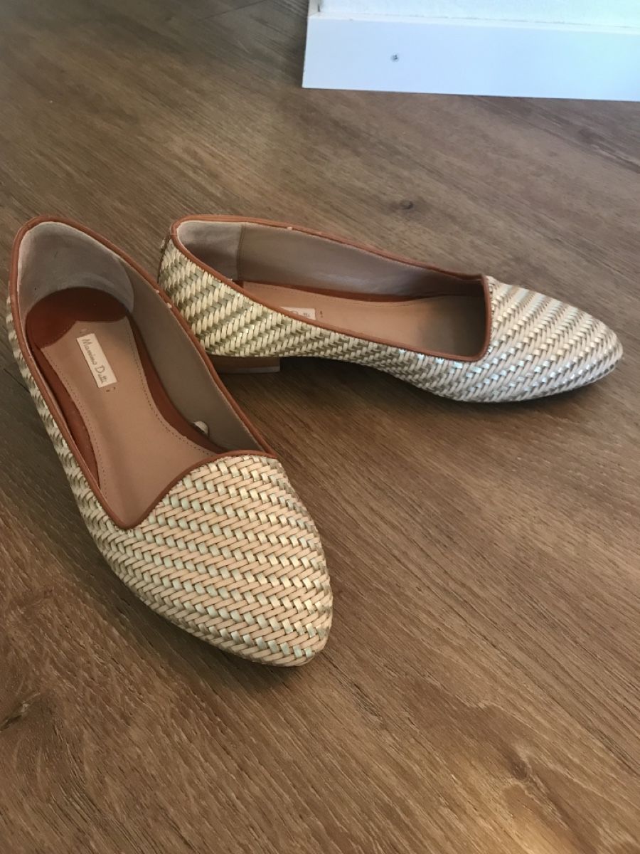 Massimo Dutti Damenschuhe: Sommerliche Ballerinas Gr. 40 Massimo Dutti – Gebraucht aus Zürich von  3