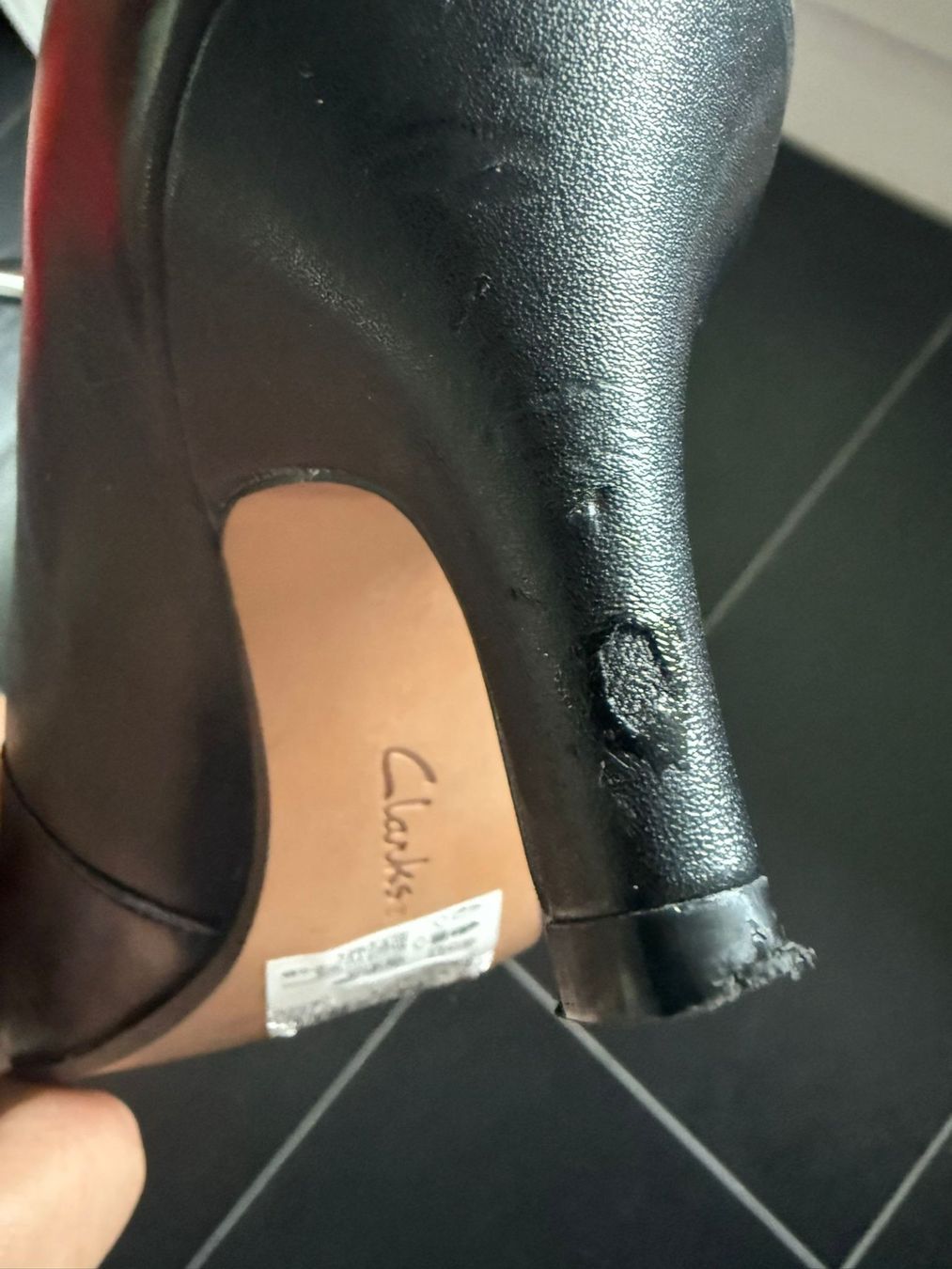 Clarks Scarpe da donna: Escarpins noirs élégants Clarks, taille 38 – Nuovo (secondo la descrizione) da Le Lignon venduto da Emm_dwx5 3