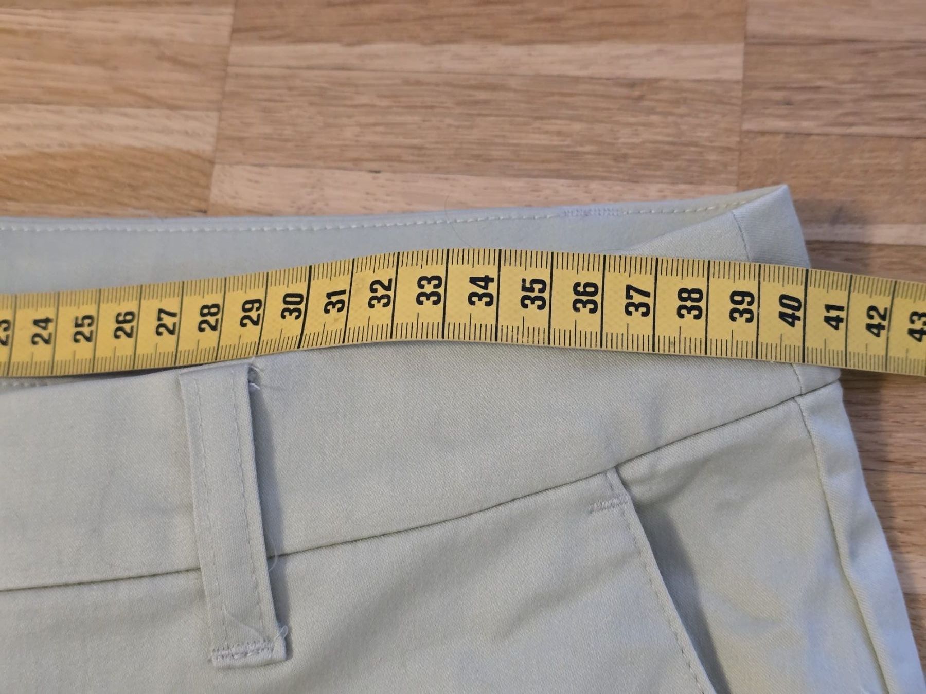 Pantaloni: Sommer Hose, Grösse 38-neu – Nuovo (secondo la descrizione) da Basel venduto da Galia2000 1