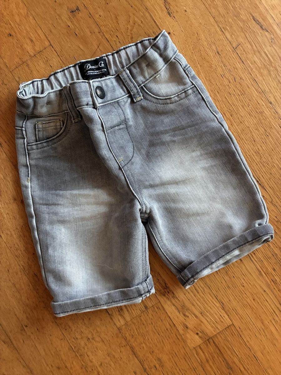 Pantaloni: Schöne Shorts Gr. 92 – Usato da richterswil venduto da lunamarie001