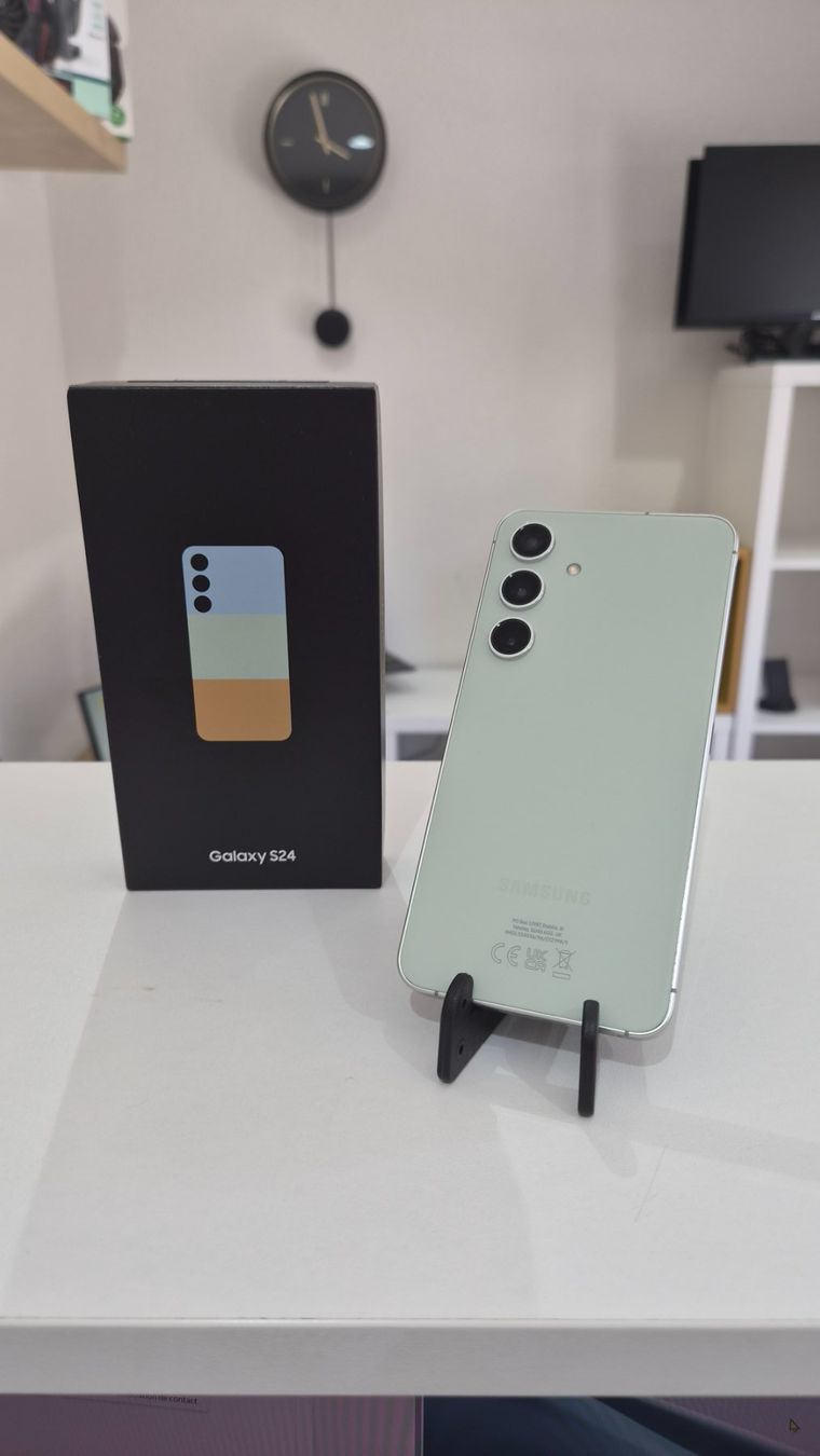 Samsung Telefoni cellulari / Smartphones: Samsung Galaxy S24 – Usato da Chatel-St-Denis venduto da Teck7 2