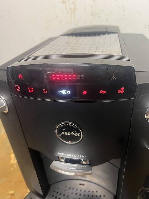 Macchine per caffè & Macchine per espresso: Jura F707 – Usato da Adliswil venduto da 1sinisa1 3