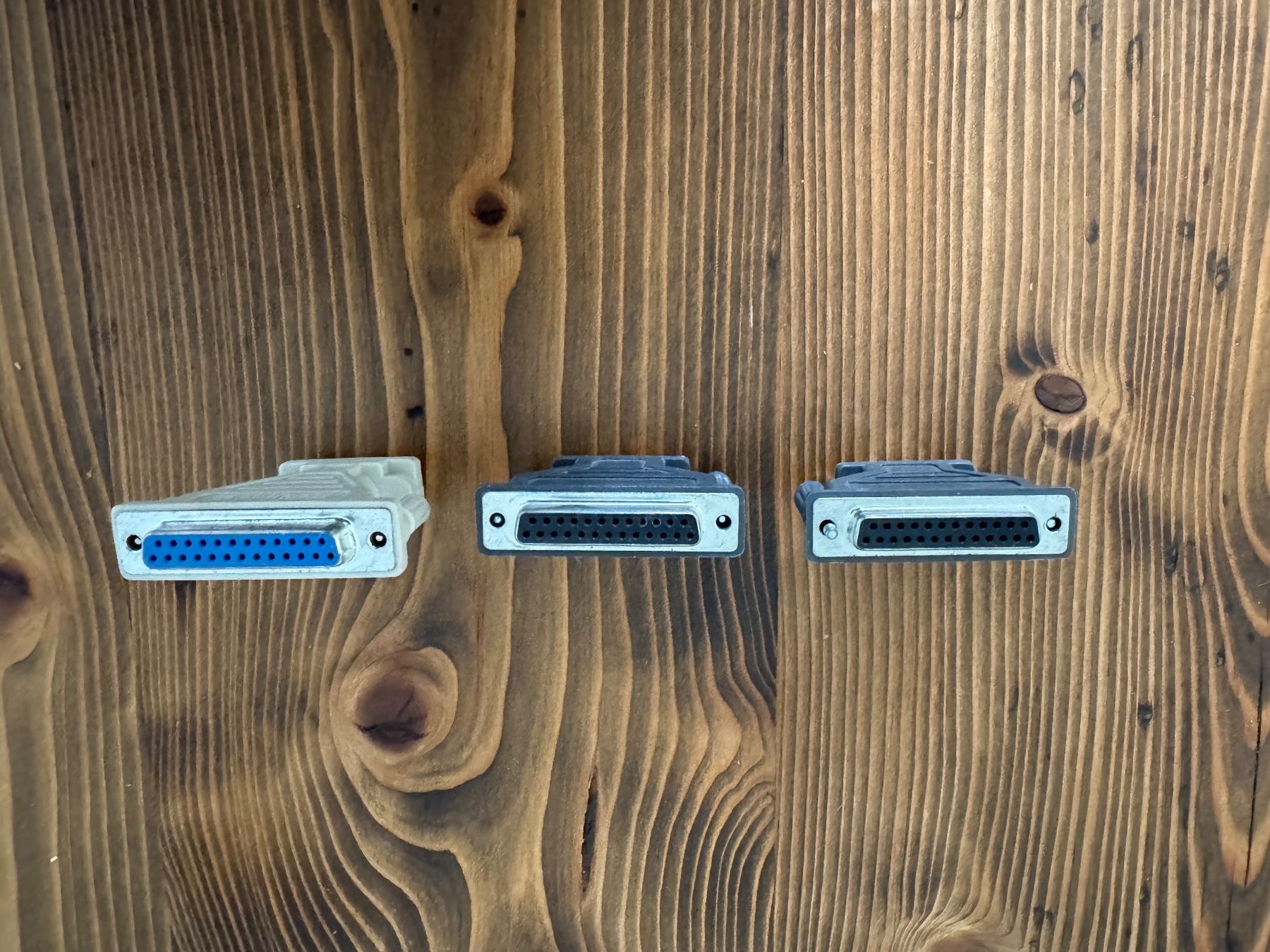 Unità & Adattatore: 3x Roline Stecker/Adapter, 9-Pin, 25-Pin - Serial – Usato da Arisdorf venduto da imbeck 2