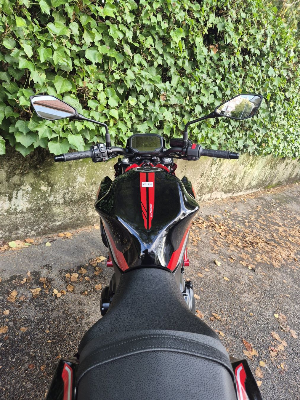 Kawasaki Strada: KAWASAKI Z 650 – Usato da Yverdon-les-Bains venduto da MotoMark 4