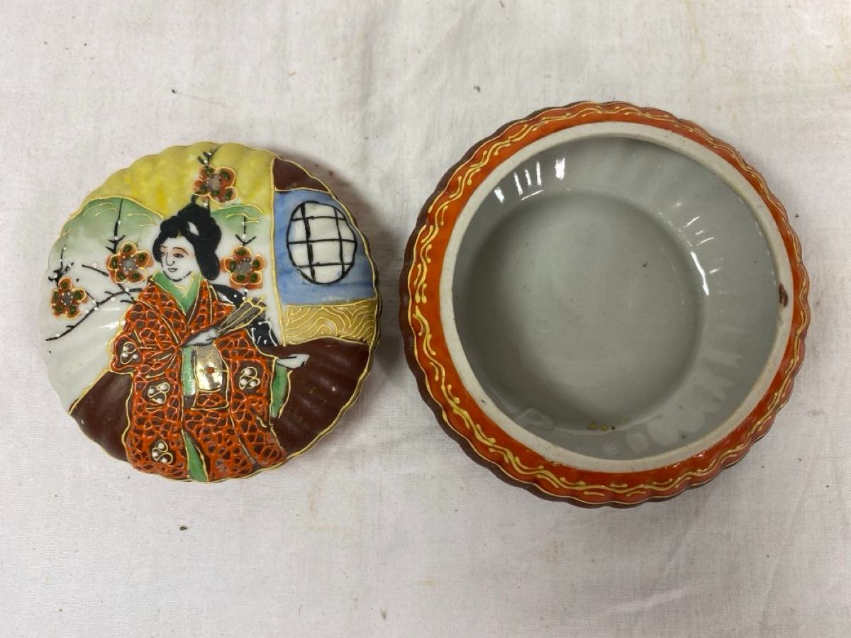 Zuccheriere: Dose mit Deckel handbemalt Asien Zustand siehe Bilder – Usato da sursee venduto da trilli-tralli 2
