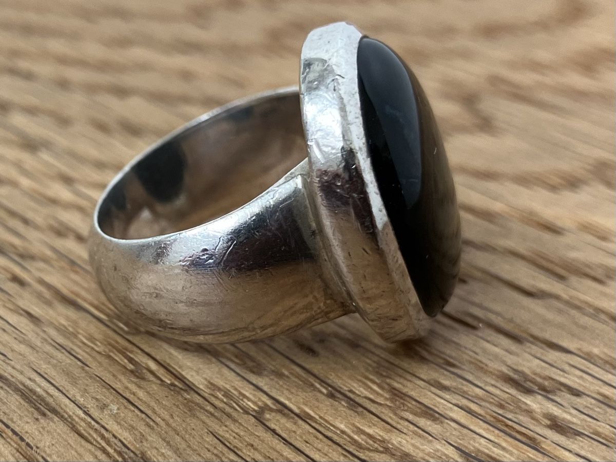 Anelli: Fingerring 925 Silber mit Onyx Stein Gr 53 – Usato da Willisau venduto da son_lq7g 4