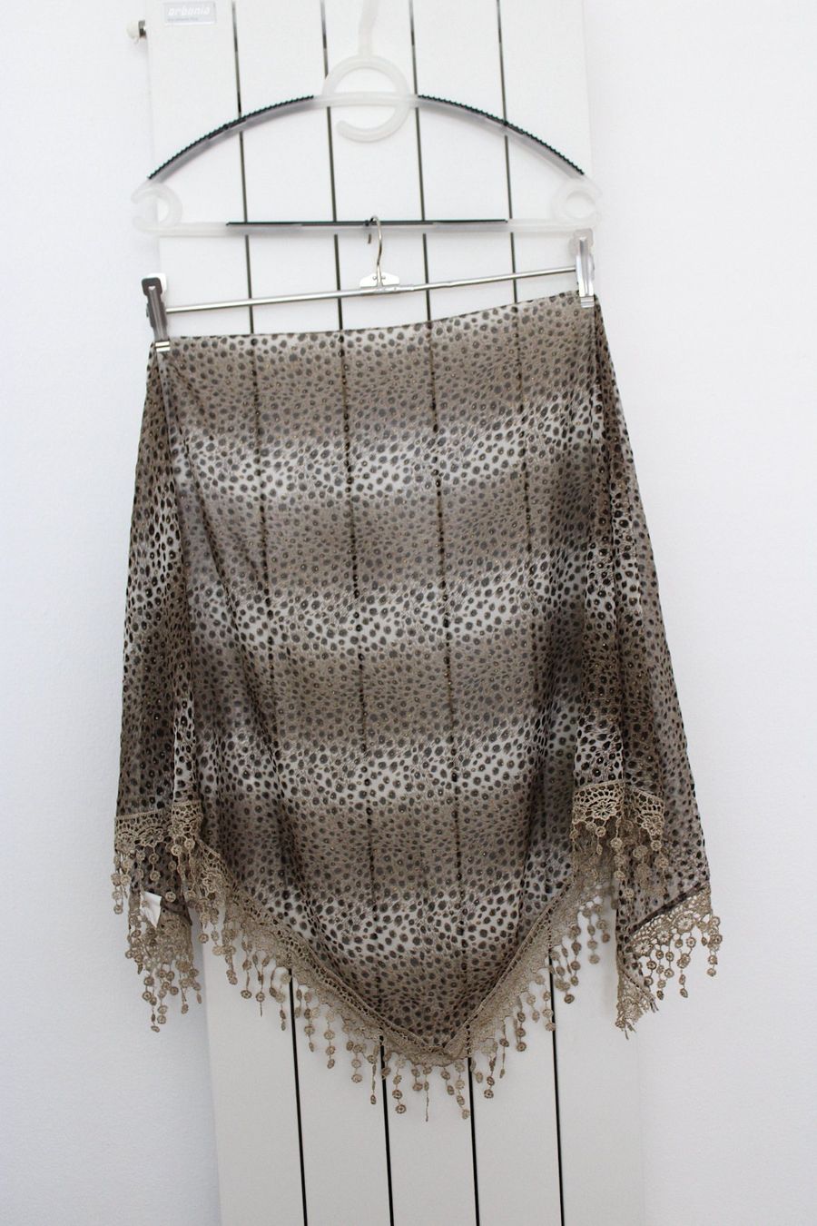 Foulard & Sciarpe: 3eck Tuch - Leo-Muster,   168 x 70 cm – Usato da Locarno venduto da madame-tus-sauds 4
