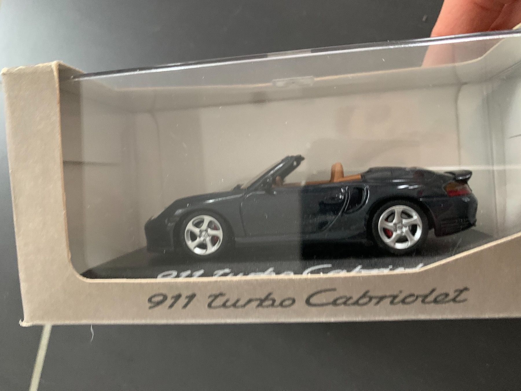 Porsche Modellautos: Neu Porsche 911 Turbo Cabrio  Modellauto – Neu und originalverpackt aus Oberweningen von Jogi2