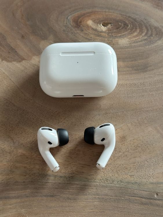 Apple Kopfhörer: Apple Airpods Pro (1. Generation) – Defekt aus Arbon von lua_sl9k