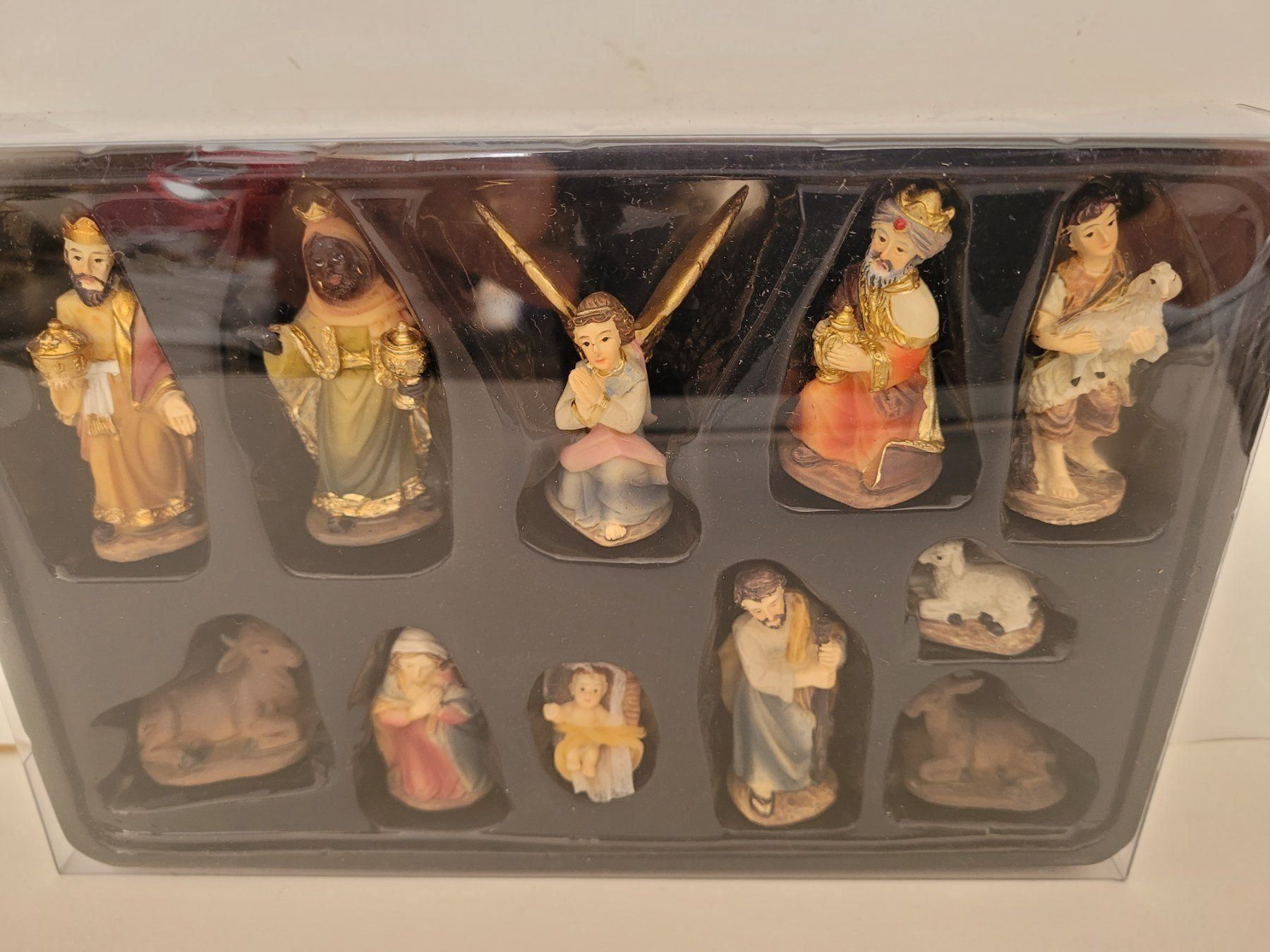 Tutte le decorazioni: 11 neue krippenfiguren mit OVP – Nuovo e nell'imballaggio originale da La Tour-de-Peilz venduto da estelle69 3