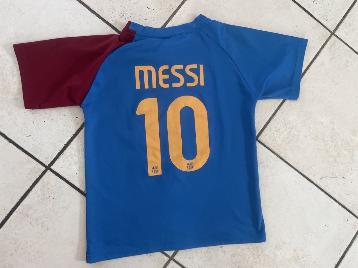 FC Barcelona Scarpe, pantaloni & magliette da ginnastica: FC Barcelona Messi Kinder Trikot, Gr.116 – Usato da Obergerlafingen venduto da cabo4 1