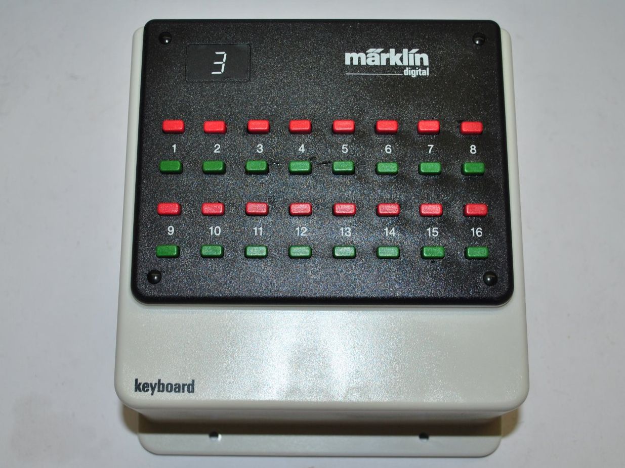 Märklin Modellini di ferrovie: Märklin Keyboard 6040 (PDB071) – Usato da Aarwangen venduto da Bahnsupport