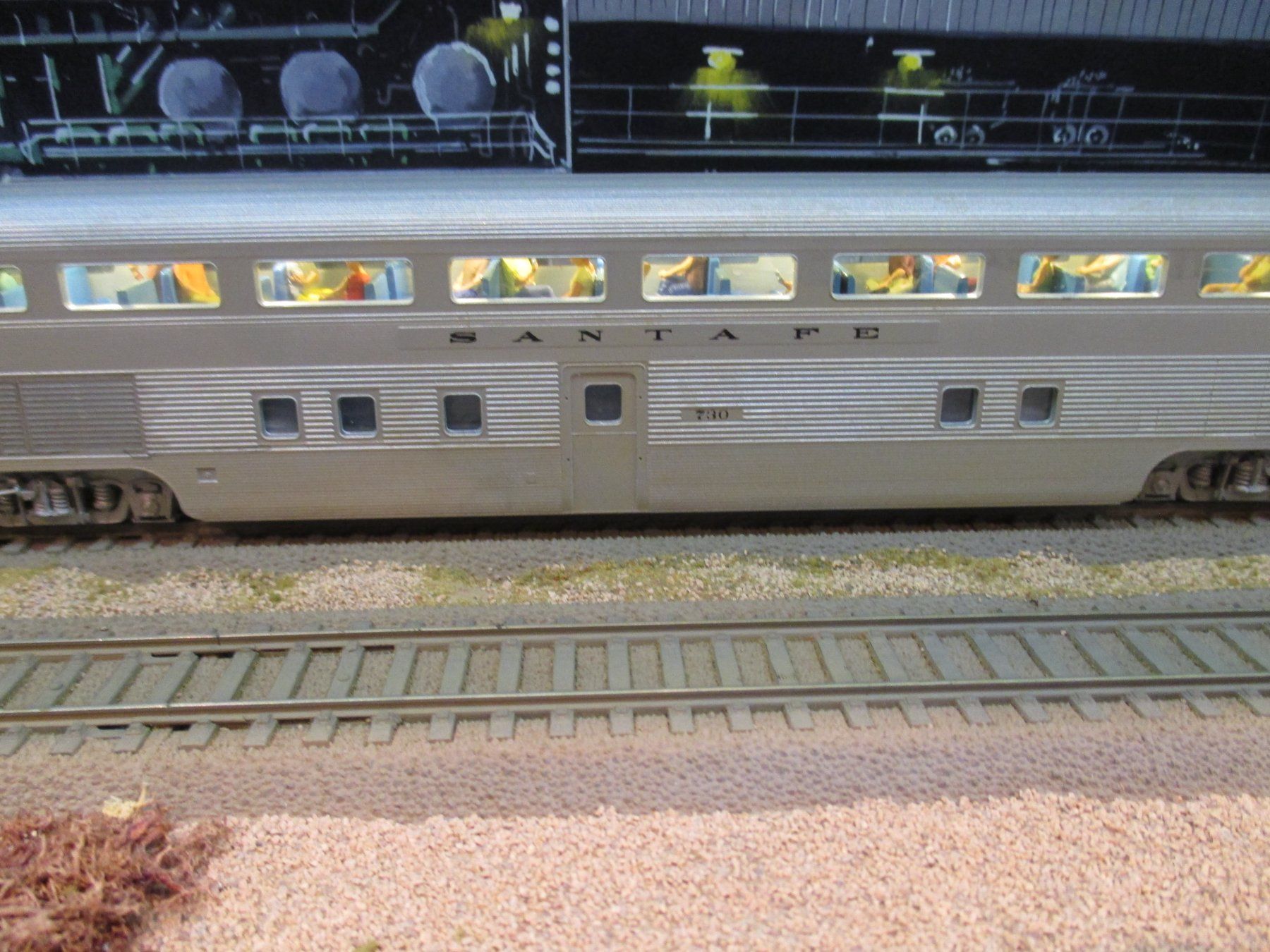 Athearn Modellini di ferrovie: 8 x Santa FE Passenger Train DC/DCC mit Licht plus Zusatzmat – Usato da Villmergen venduto da trainmaster111 3