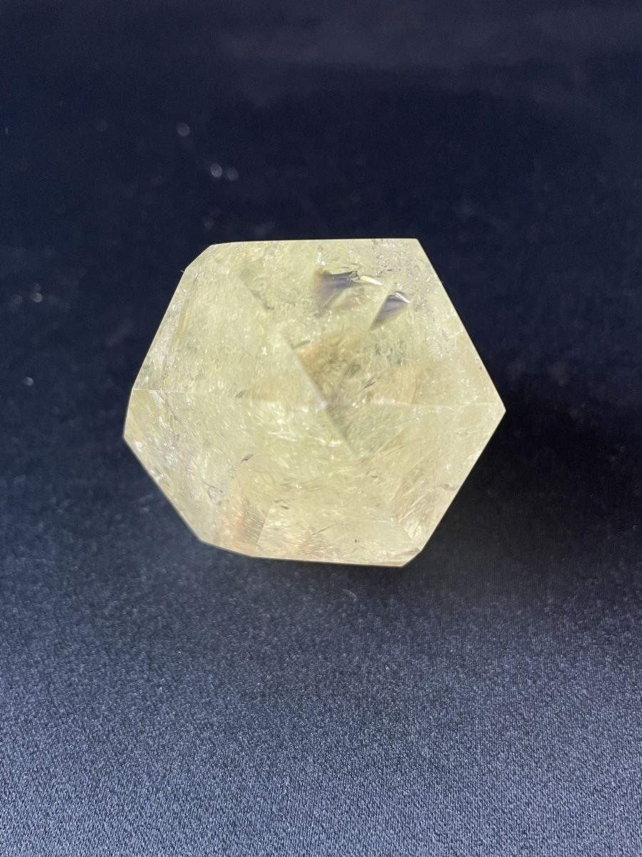 Minerali & Pietre curative: wunderschöner zitronenfarbiger Zitrin Kristall – Usato da Riedt b. Erlen venduto da kolibri91 6