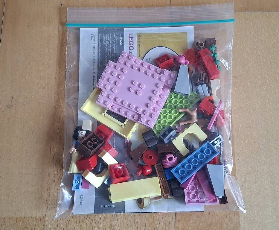 Giocattoli: 10738 Lego Disney Princess Schnewittchen – Usato da Kriens venduto da Red_Sparrow 1
