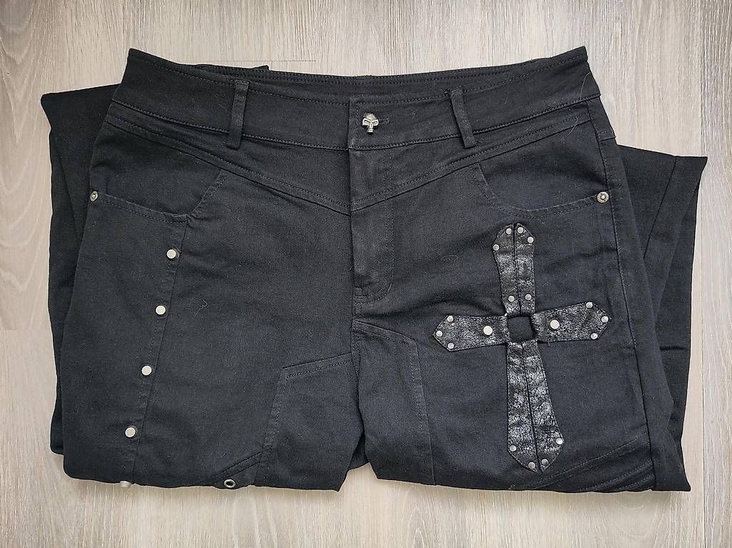 Pantalons: Punk Rave - Crucify Studded Trousers – D'occasion à Luterbach par mha_8xvr 2