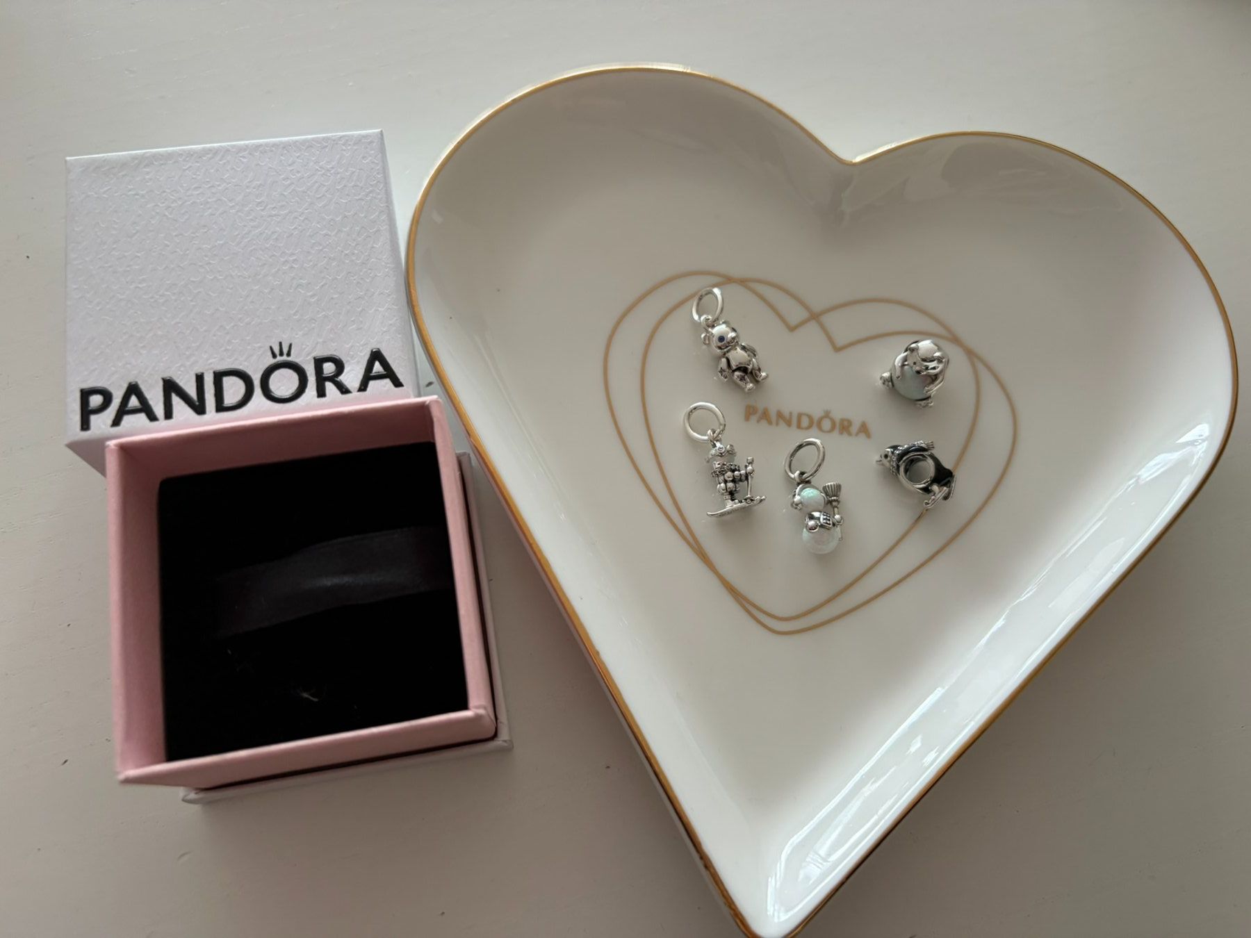 Pandora Ciondoli: Pandora Charms - Schneemann / Bär / Pingu – Nuovo (secondo la descrizione) da Othmarsingen venduto da Pandabaerchen
