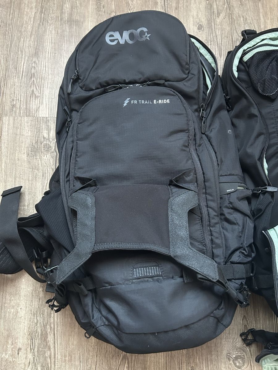 Rucksäcke: FR Trail E- Ride Protektorenrucksack – Gebraucht aus Flums von mar_9x6n 1