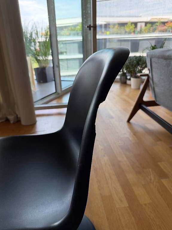 Chaises: Vitra Panton Chair, deffect – D'occasion à Zug par lstefano1 3