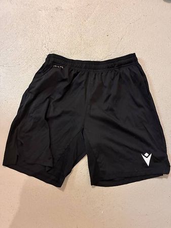 5x kurze Trainingshosen (Fussball), Grösse L