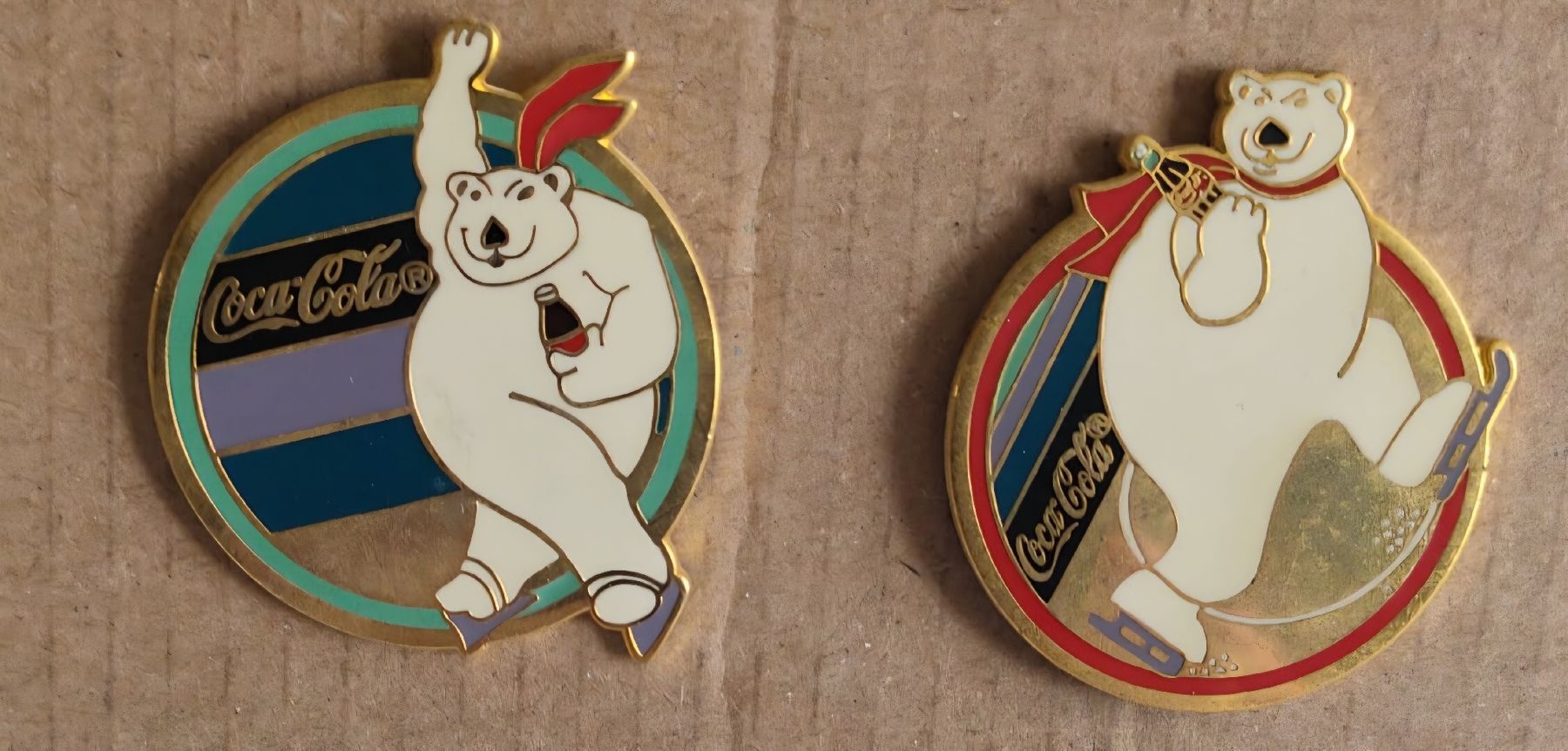 Coca-Cola Plaquettes & Badges: Coca Cola Eisbären Pins – D'occasion à Luzern par Luzern_Energy 2