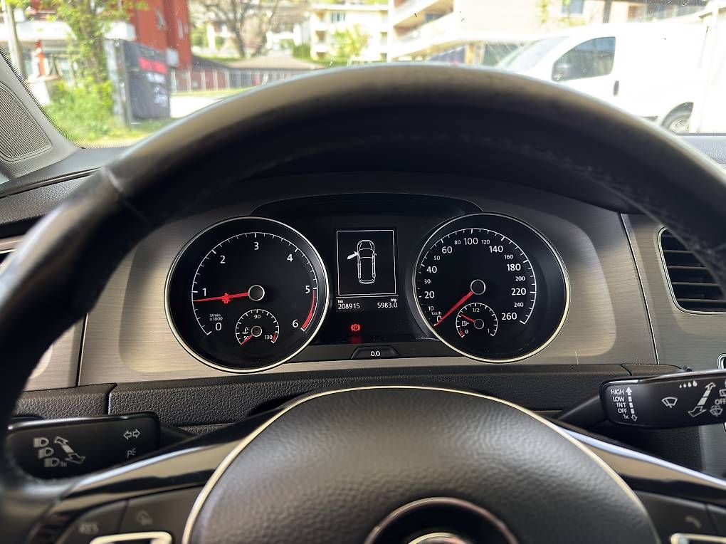 Automobili: VW Golf VII 1.6 TDI 4X4 (PER EXPORT) – Usato da Agno venduto da jonnyautosagl 8