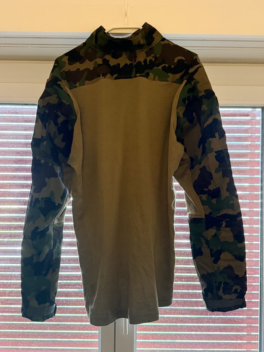 Uniformen: Chemise de combat Tigertec Swiss Camo 90 – Gebraucht aus Sion von foo_j65g 1