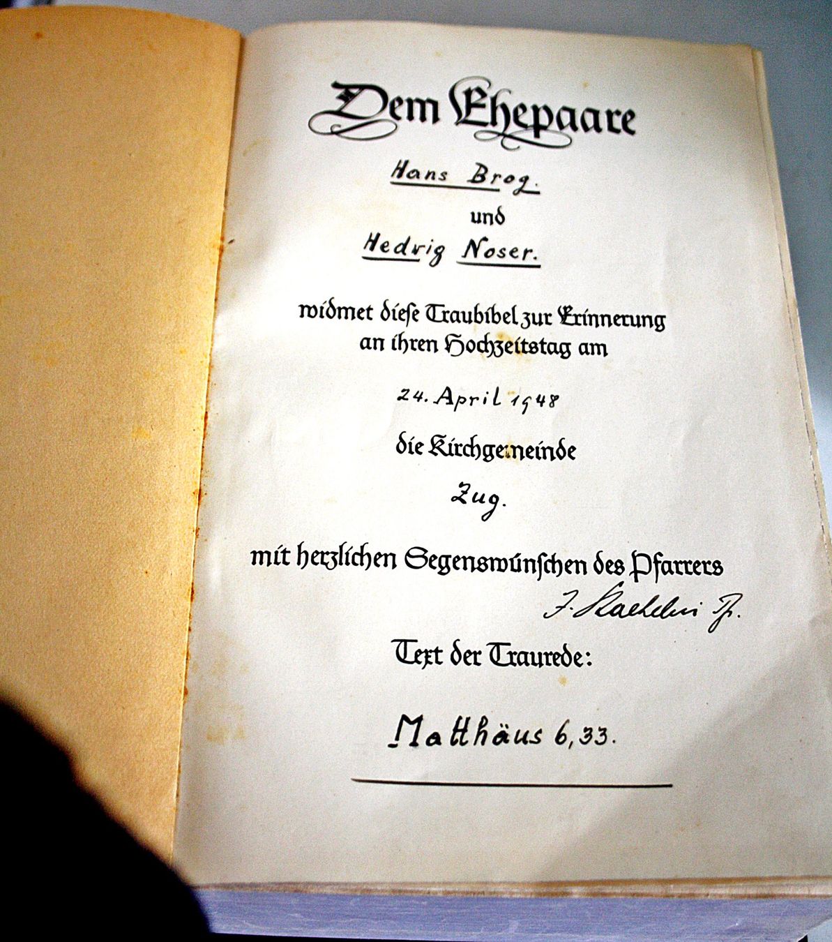 Libri: Bibel Hausbibel – Usato da Baar venduto da 2cvbaar 1