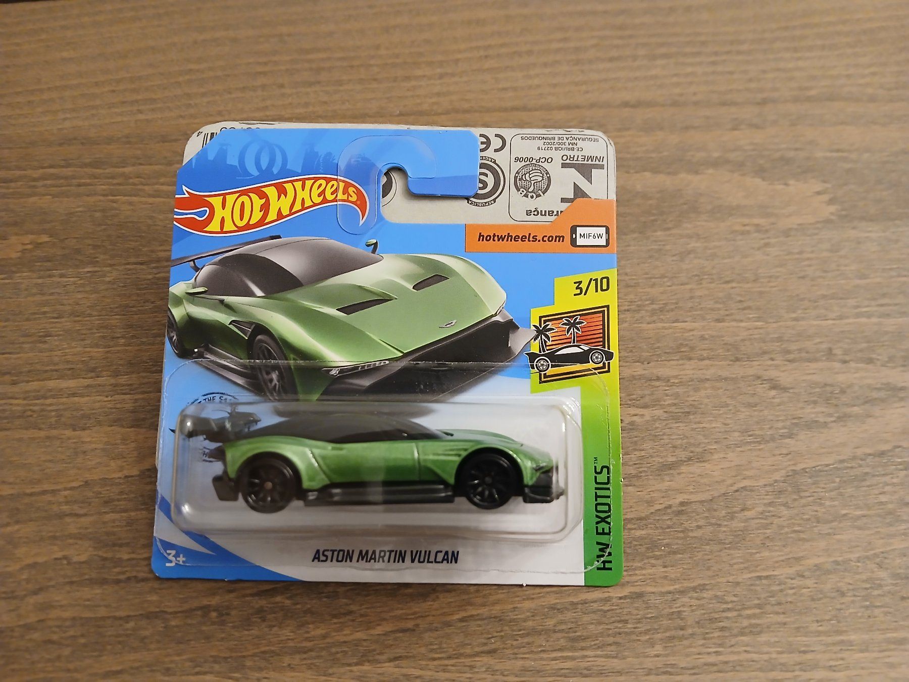 Hot Wheels Modellini d'auto: Aston Martin Vulcan – Nuovo e nell'imballaggio originale da Wiedlisbach venduto da Pontiacman93