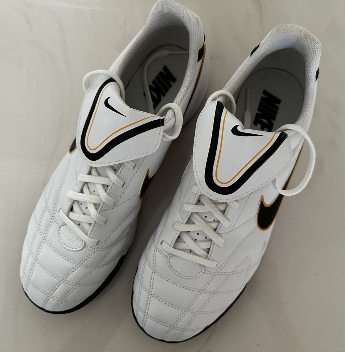 Nike Herrenschuhe: Nike Herrensneaker Neu Grösse/45 – Neu (gemäss Beschreibung) aus Gerlafingen von Uragano 6