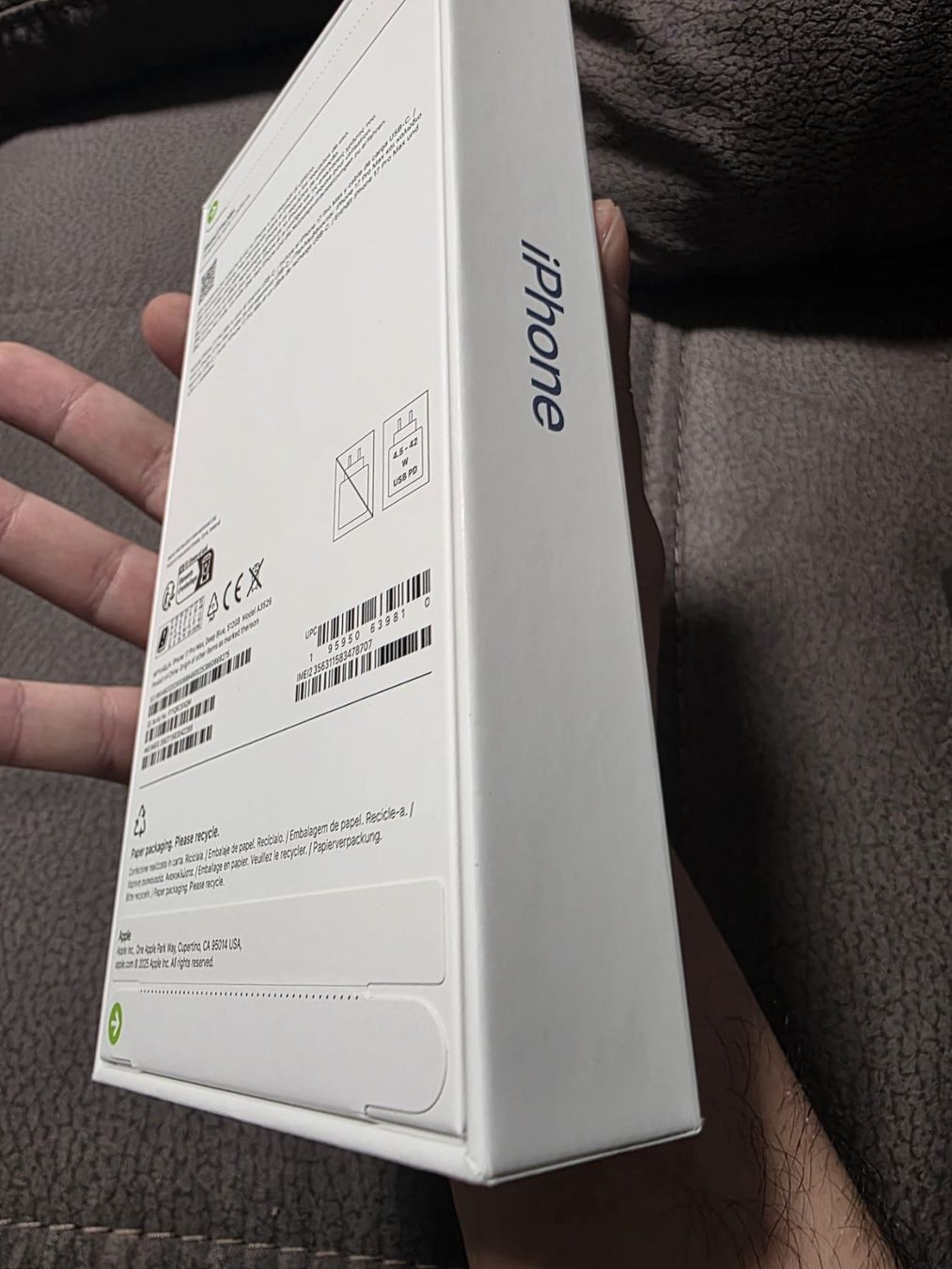 Apple Telefoni cellulari / Smartphones: iPhone 17 Pro Max 256GB – Nuovo e nell'imballaggio originale da Flawil venduto da nine9nine9 1