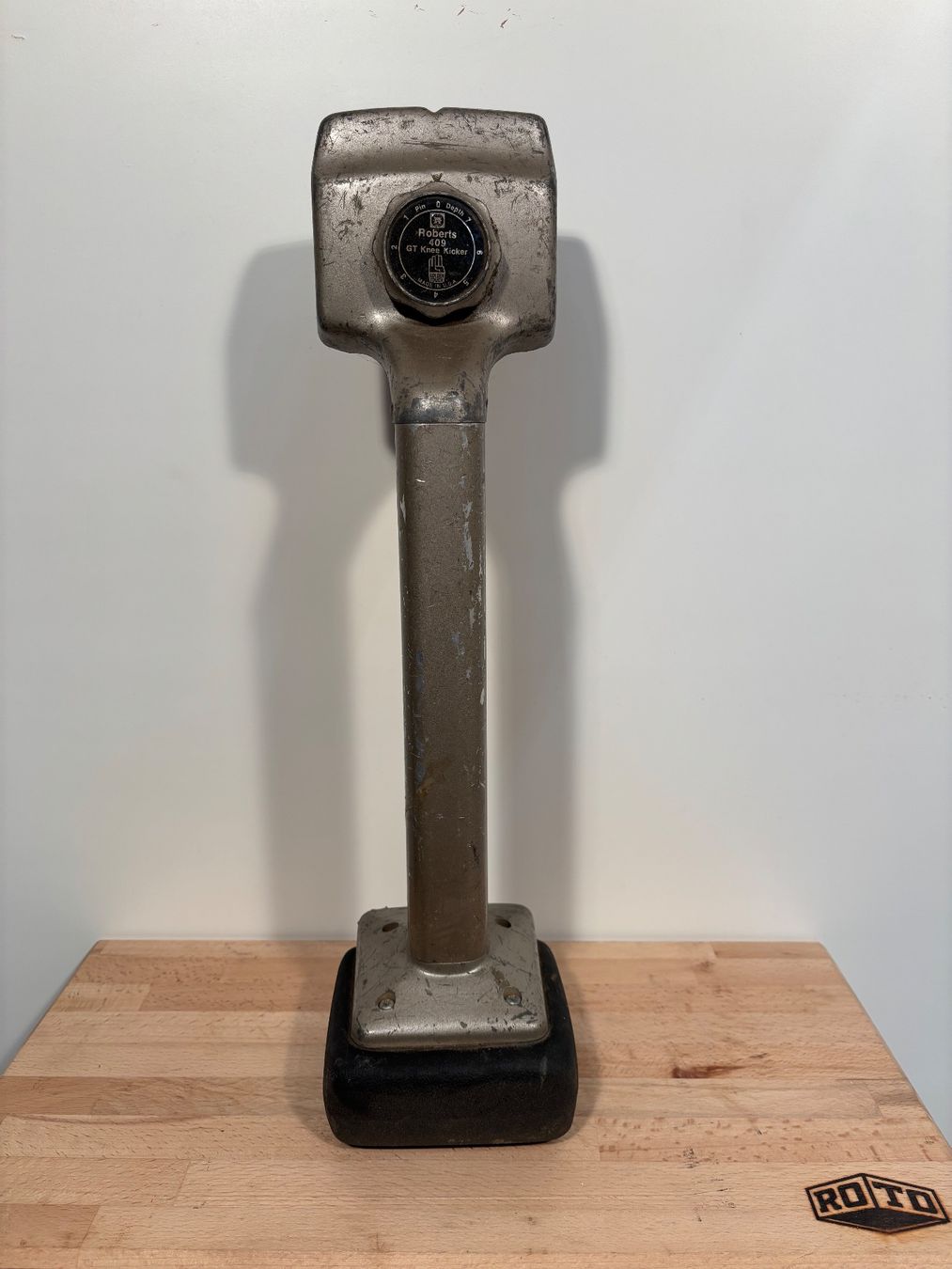 Tutti gli attrezzi: Roberts 409 GT Knee Kicker Teppichspanner USA – Usato da Winterthur venduto da ReUse_Baumarkt