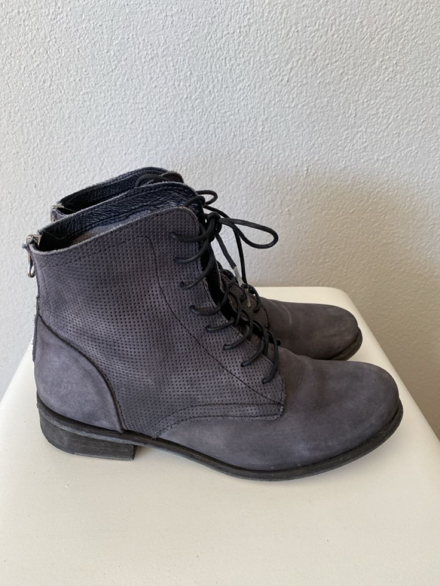 Scarpe da donna: Felmini Stiefelette grau-blau Gr. 39 – Usato da fraubrunnen venduto da MyFundus 1