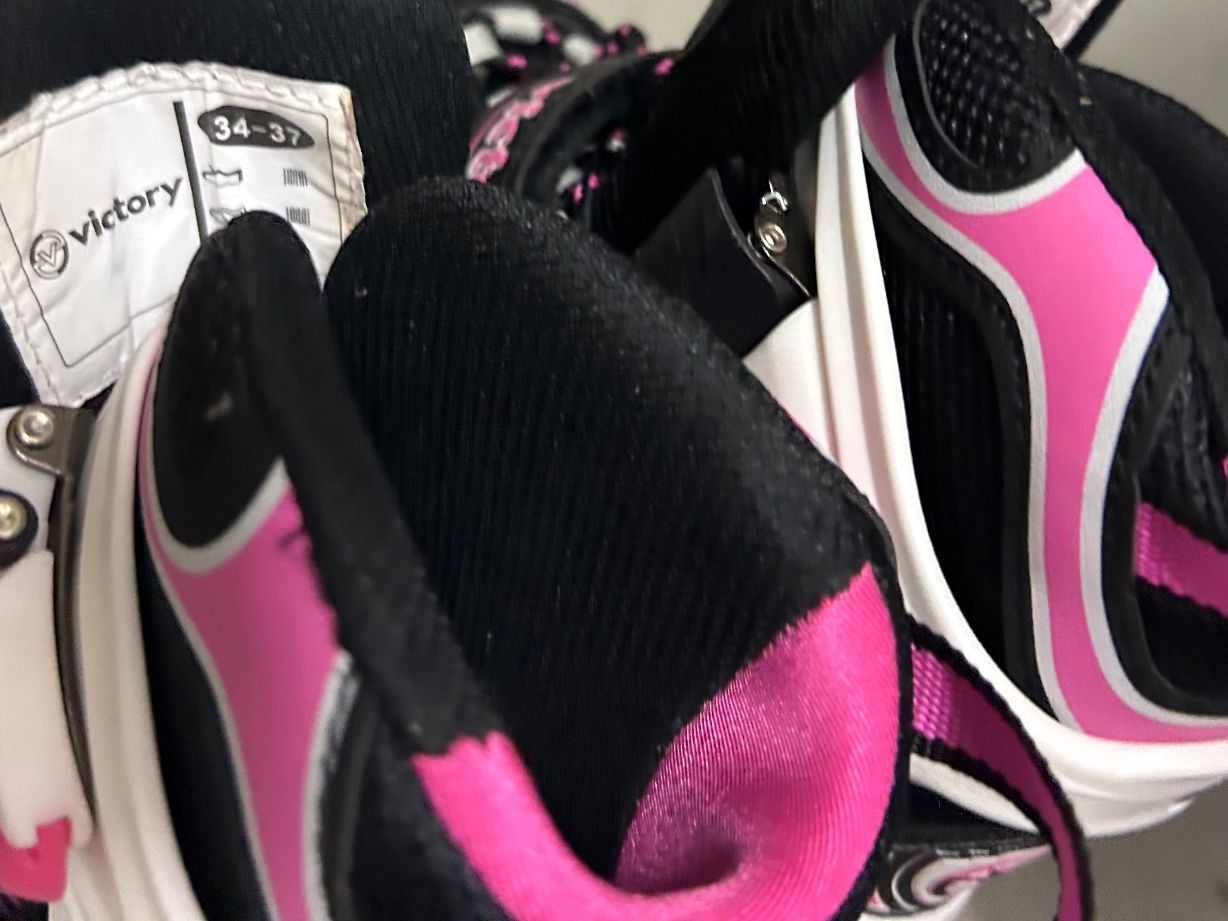 Patins à roul. & inline: Inline Skates pink Kinder gr. 34-37 – D'occasion à Wabern par belka72 2