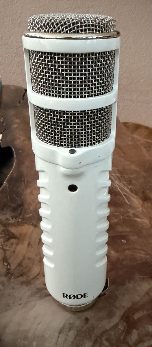 Røde Microphones: Rode NT-USB Mini Mikrofon USB neuwertig – Neuf (Voir description) à Aarau par Logo-Aarau