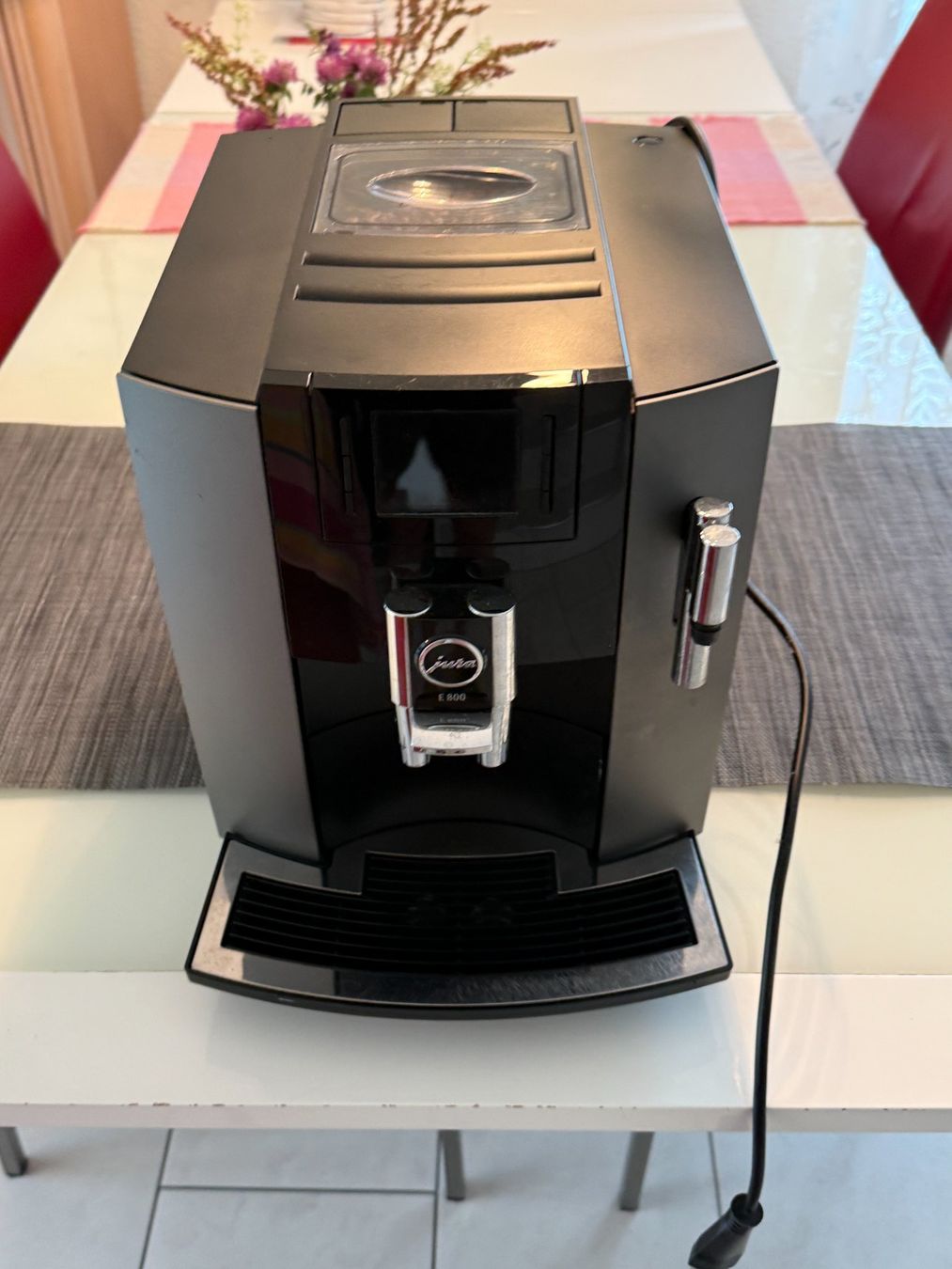 Jura Macchine per caffè & Macchine per espresso: Jura E800 Kaffeemaschine – Usato da Nürensdorf venduto da Giovenotto 3