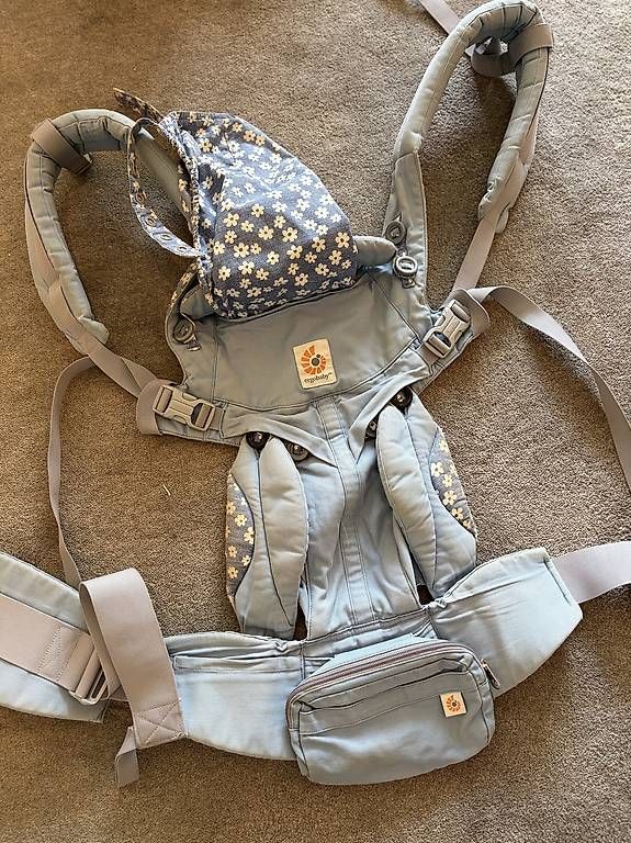 Ergo Baby Marsupi portabebè: Ergobaby Omni Trage 360 – Usato da Zürich venduto da HannaClara