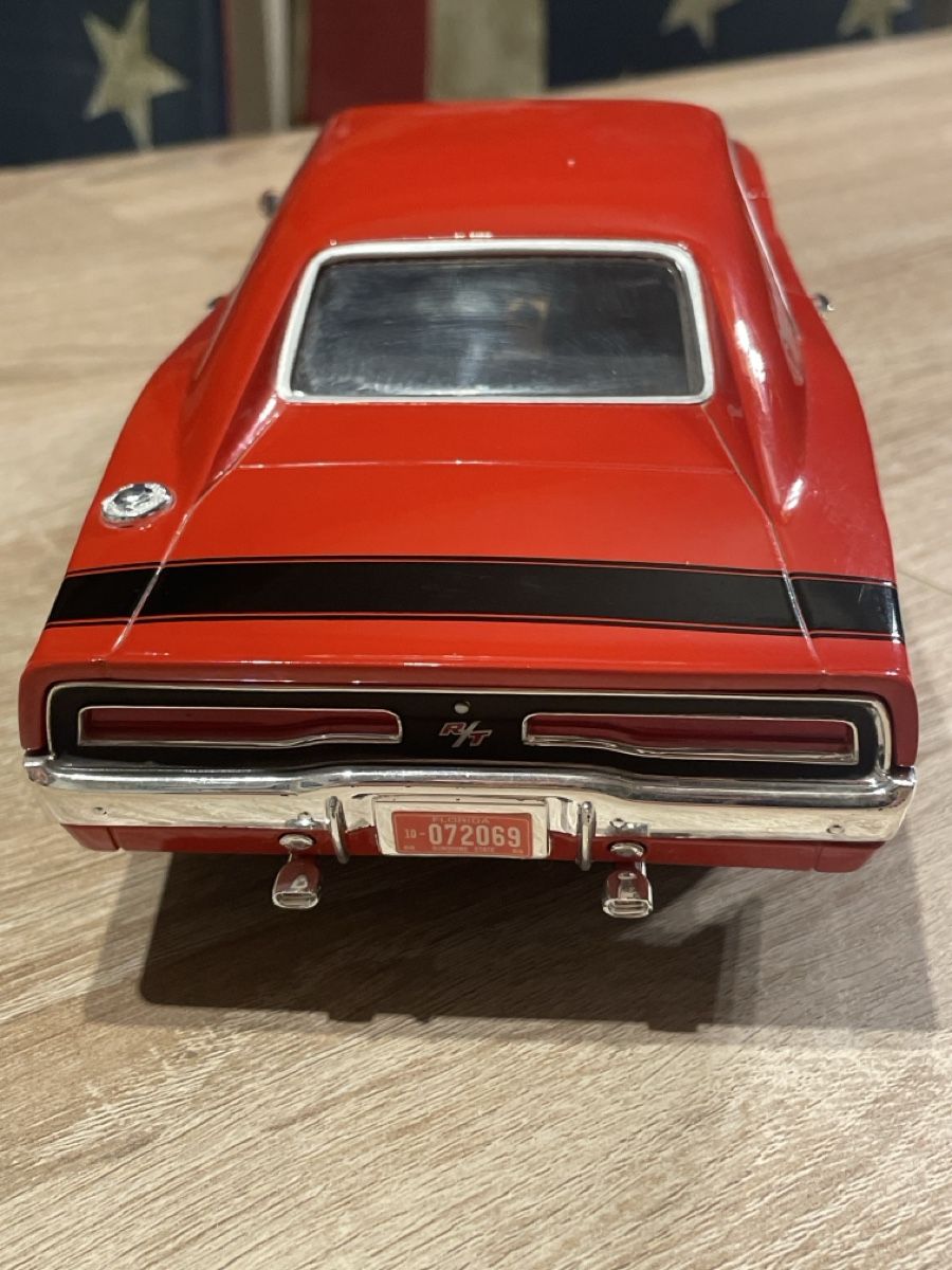 Dodge Modellini d'auto: Dodge Charger 1969 – Nuovo (secondo la descrizione) da Goldingen venduto da FirebirdLady92 3