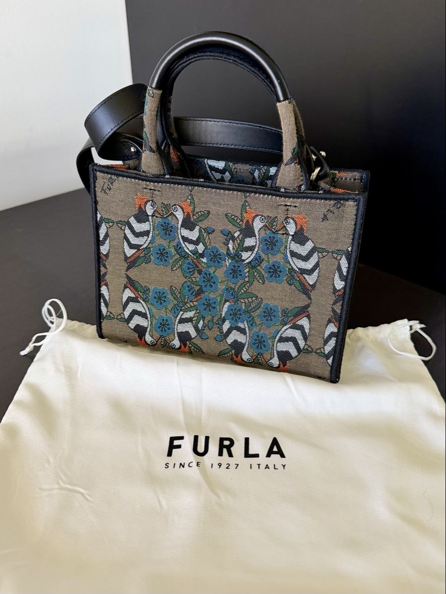 Furla Borse da donna: FURLA OPPORTUNITY MINI TOTE JACQUARD – Nuovo (secondo la descrizione) da Forel (Lavaux) venduto da julie13 2