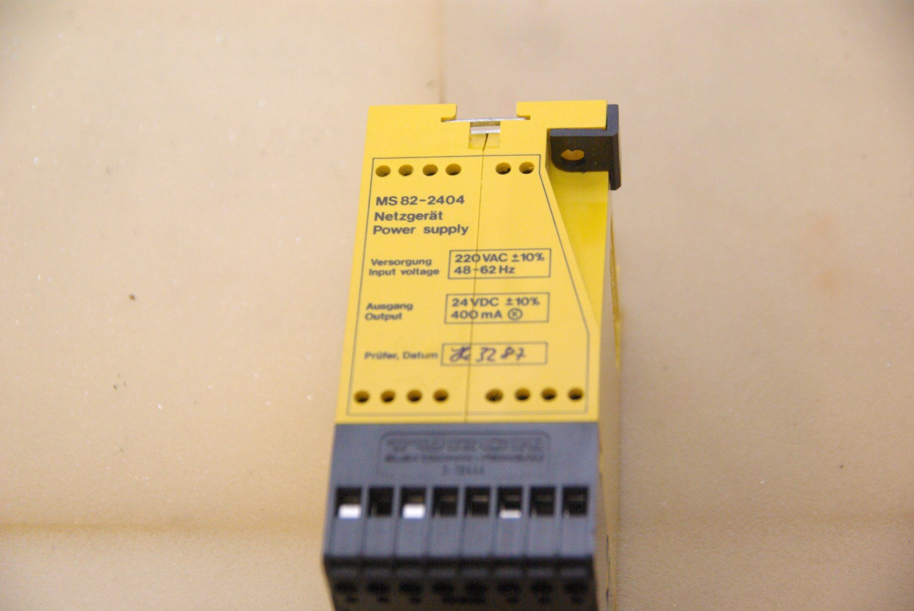Componenti elettronici: TURCK Multi Safe MS 82-2404 Schaltverstärker – Usato da Herisau venduto da Cevianer1844 2